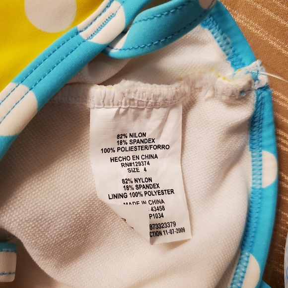 4T swimsuit - Picture 5 of 5